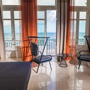 Hotell Gallery Rooms- Palazzo D'ali' Staiti Xix, Trapani